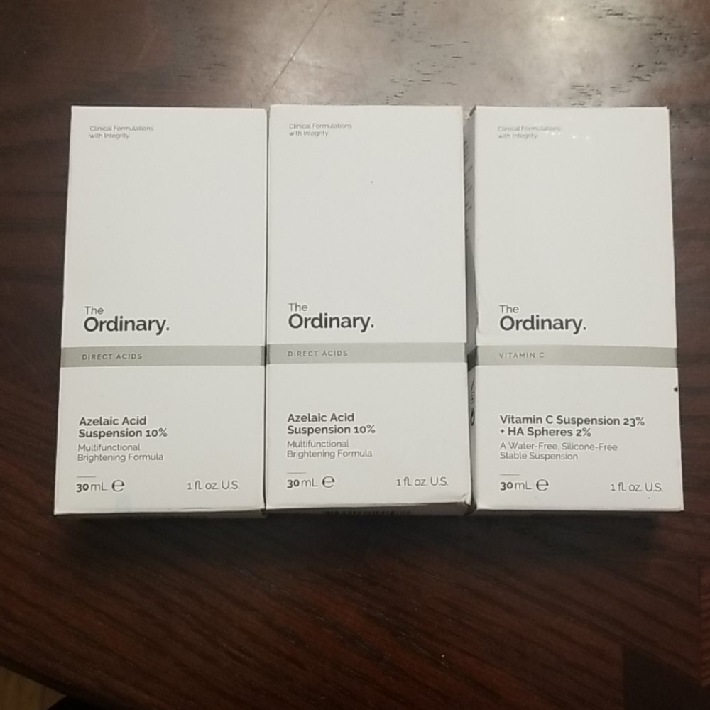 The Ordinary Azelaic Acid and Vitamin C Suspension